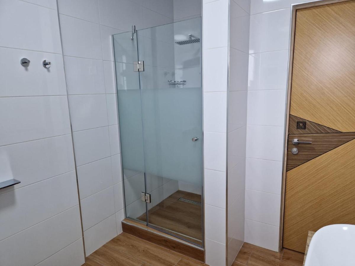 Promenada Sea View Apartment นาโวดาริ ภายนอก รูปภาพ
