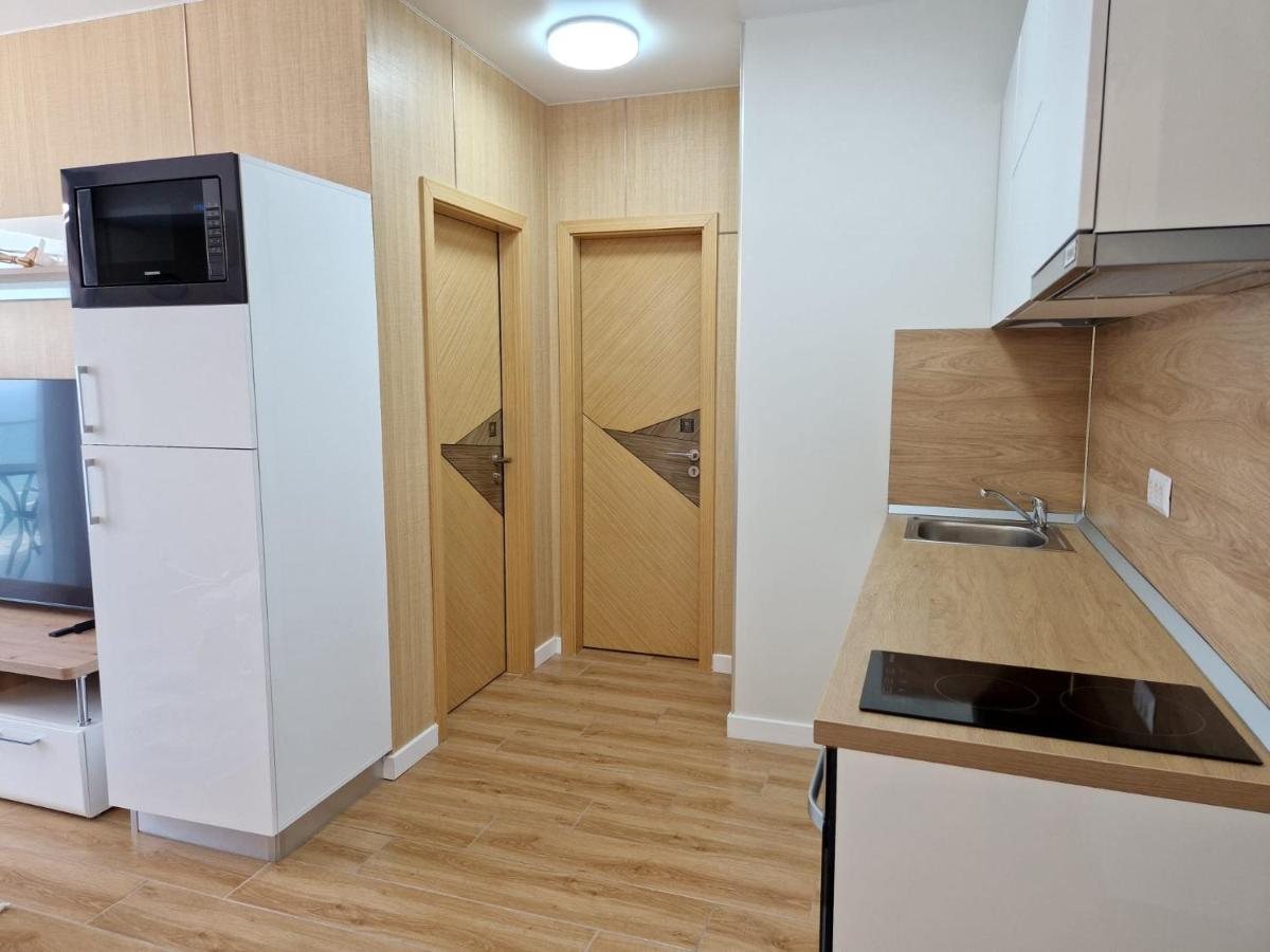 Promenada Sea View Apartment นาโวดาริ ภายนอก รูปภาพ